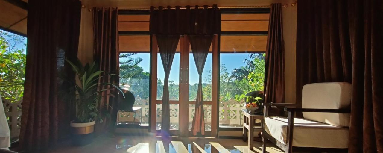 Tangkoko Sanctuary Villa Bitung Exterior photo