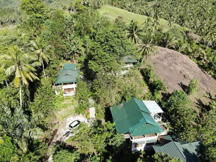 Tangkoko Sanctuary Villa Bitung Exterior photo