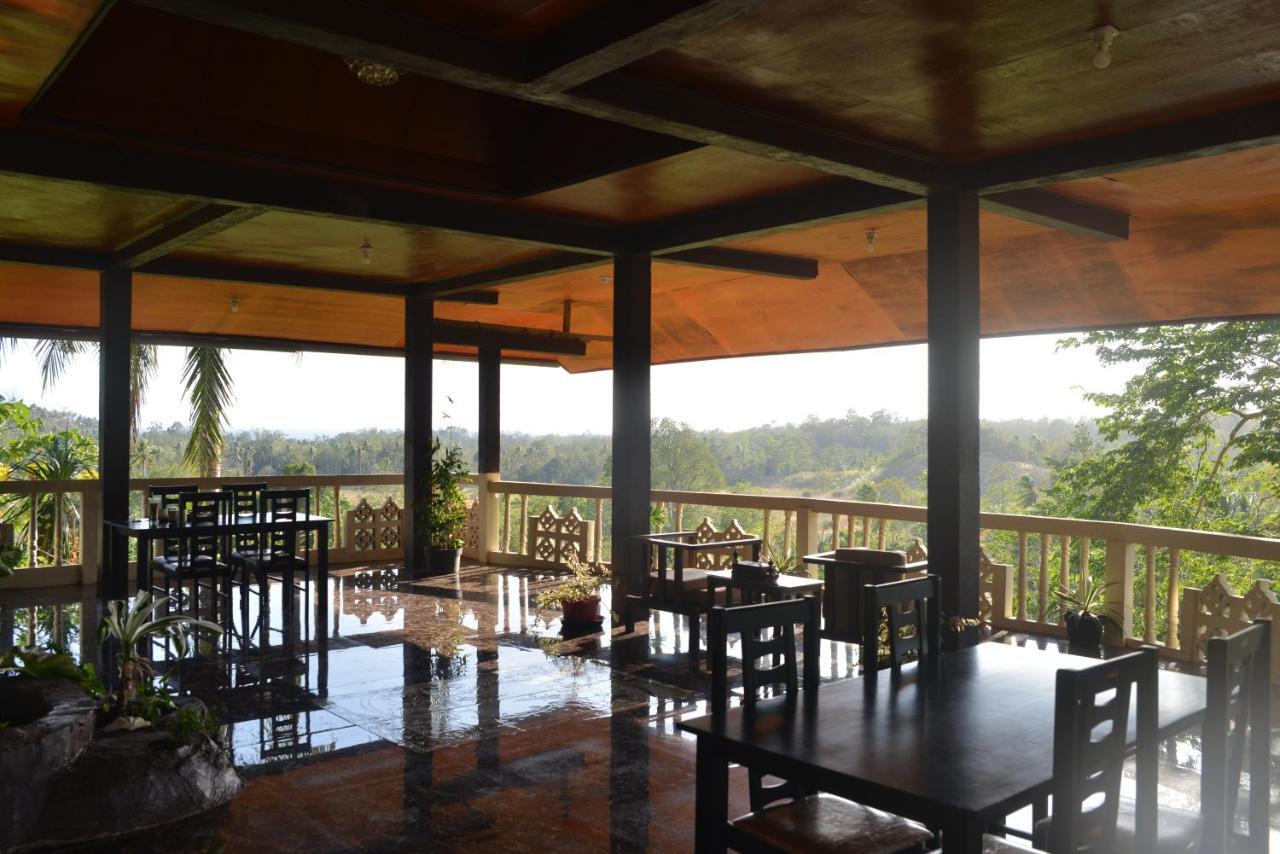 Tangkoko Sanctuary Villa Bitung Exterior photo